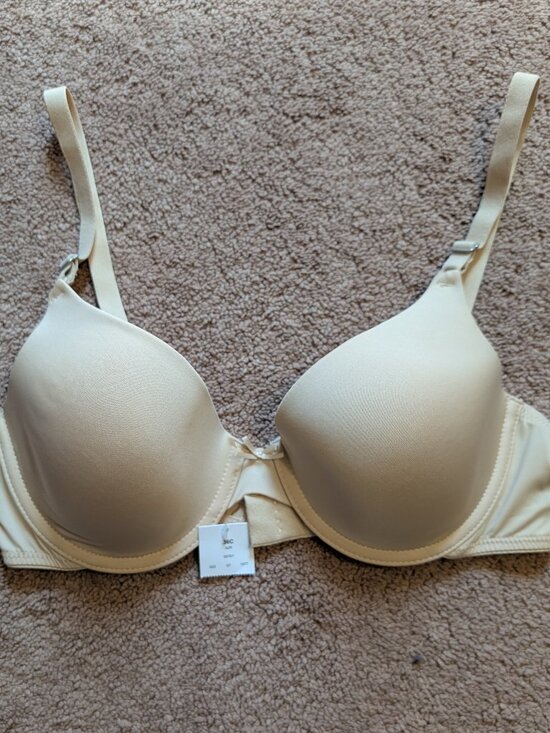 Maidenform Other - Maidenform Bra 36C Convertible Straps. New with tags.